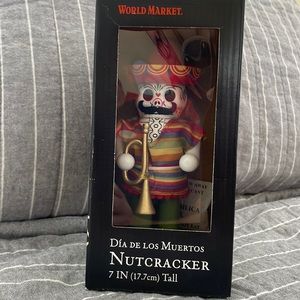 Day of the Dead Dia De Los Muertos Nutcracker Collectable 7”